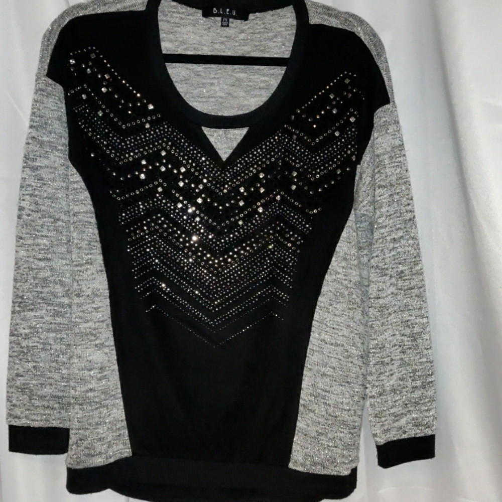 B.L.E.U. Black/Gray/Silver Embellished sweater, M